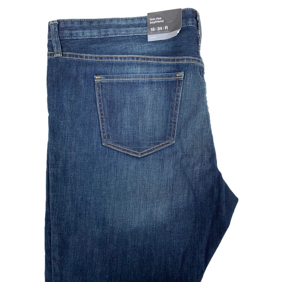 Mossimo Supply Co. Target Low Rise Boyfriend Whiskered Rolled Hem Jeans NWT 18R - Picture 4 of 8